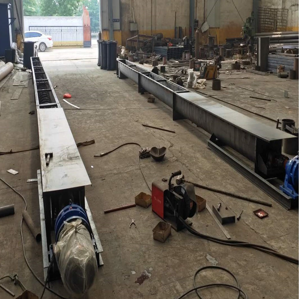 螺旋給料機污泥粉料，環保