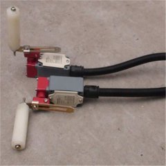 稱重給煤機(jī)跑偏報(bào)警裝置